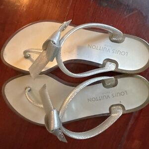*RARE* Authentic Silver Louis Vuitton Jelly Thong Sandals